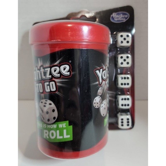 Yahtzee to Go Travel Game by Hasbro Gaming BRAND NEW - Picture 1 of 2